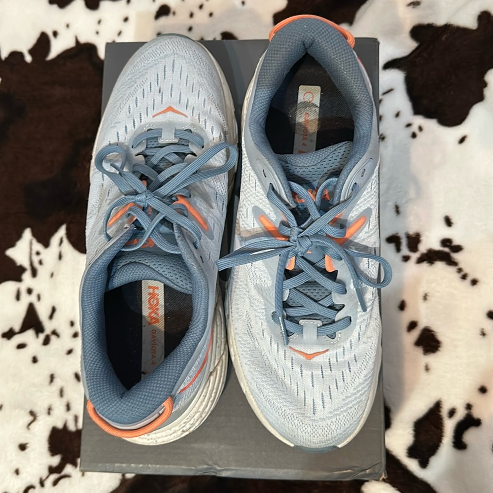 HOKA Gaviota 4